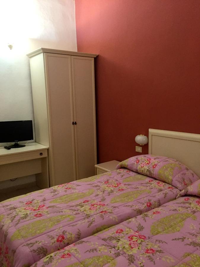 Albergo Ape Elbana Portoferraio Exteriér fotografie